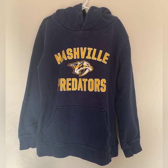 Nashville Predators Big Kids Hoodie Sweatshirt Size Medium Navy Blue Shirt - Picture 1 of 4